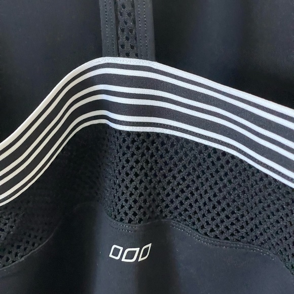 NEW ❤️ Lorna Jane Defy Excel Tank Black & White Size M - Picture 4 of 6